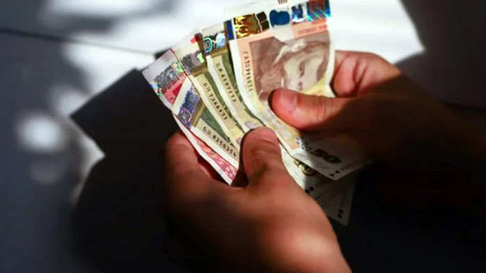 Размерът на средния осигурителен доход за страната за юни 2023