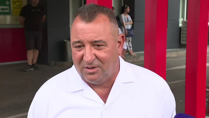 Ранената жена при убийството на Петров е с огнестрелна рана в ръката, преминала в гръдния кош
