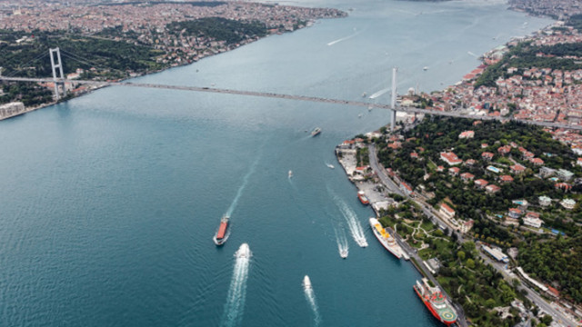 Турция е готова да гарантира безпрепятствено преминаване през Босфора и
