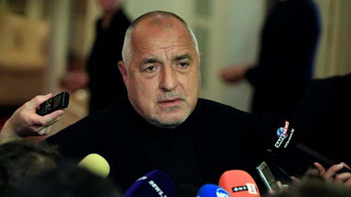 Демокрация не може да се защитава с лицемерие, така от