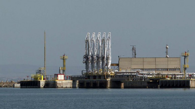 ИА Морска администрация е издала заповед за заличаване на  Лукойл Нефтохим