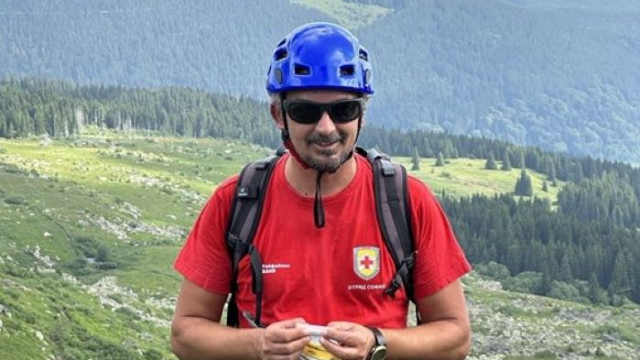 Отрядът на Планинската спасителна служба в София набира средства в