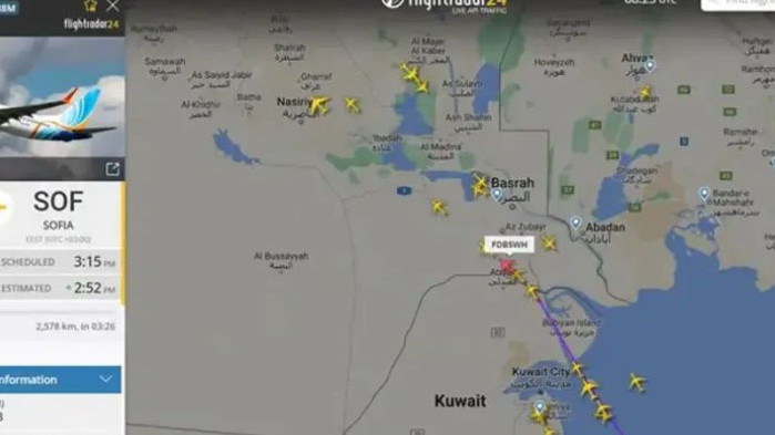 Малко по-рано бизнесменът обяви, че днес се връща и каца