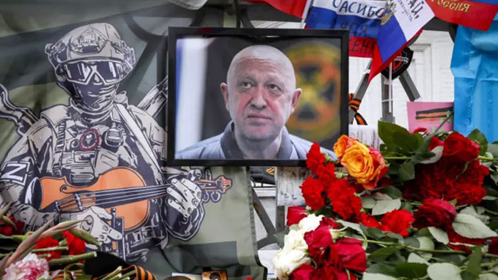 Самоличността на всичките десет загинали при самолетна катастрофа в Тверска