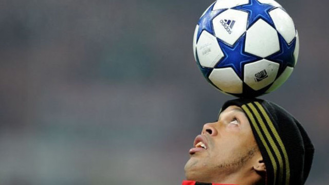 Легендарният бивш бразилски футболист Роналдиньо може да бъде арестуван заради