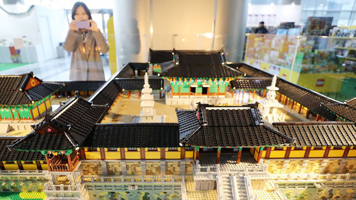 Пандемията стимулира бизнеса на Lego, отваря 120 нови магазини по света