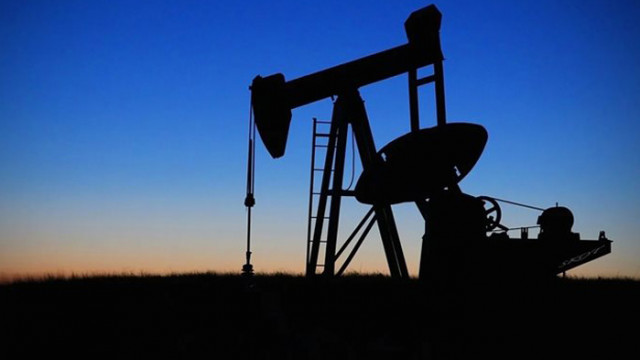 Цените на петрола продължиха да се повишават в сутрешната търговия
