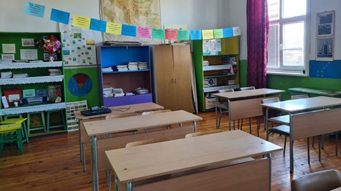 МОН: Спекулациите с изучаването на българския език са вредни и опасни