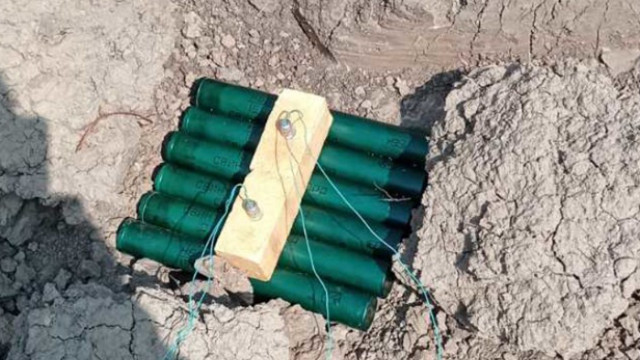 Сандък с боеприпаси е изплувал на плажната ивица на град Обзор
