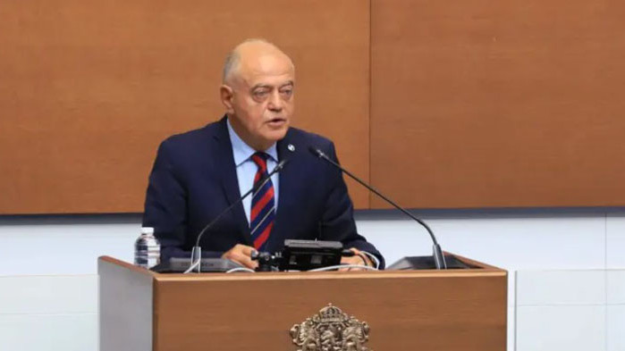 Атанасов: През последните 3 г. България преживя втората си най-продължителна политическа криза