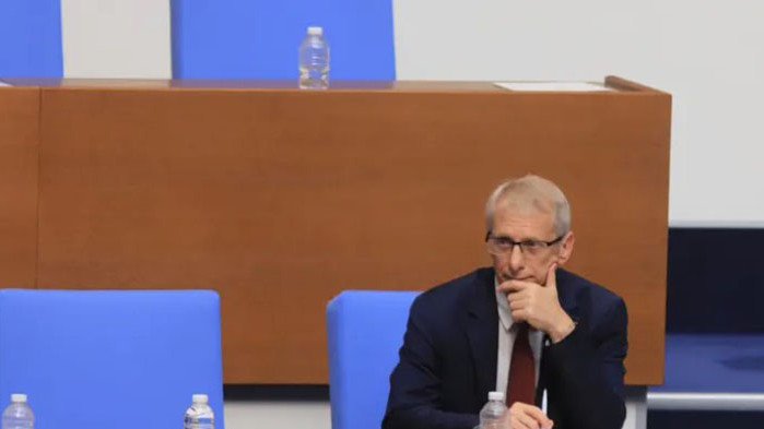 Акад. Денков: Не съм чувал за срещи с Алексей Петров. Не го познавам