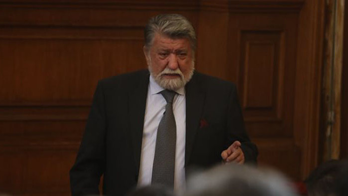 Вежди Рашидов вече не е депутат в 49-ото народно събрание.