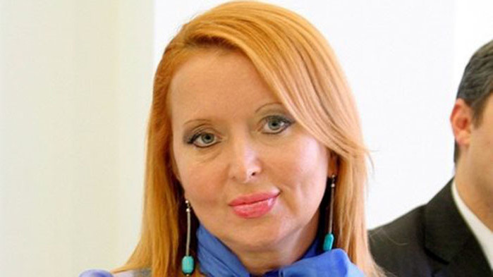 През май бившата шефка на ОИК Деница Чингарова хвърли бомбата,