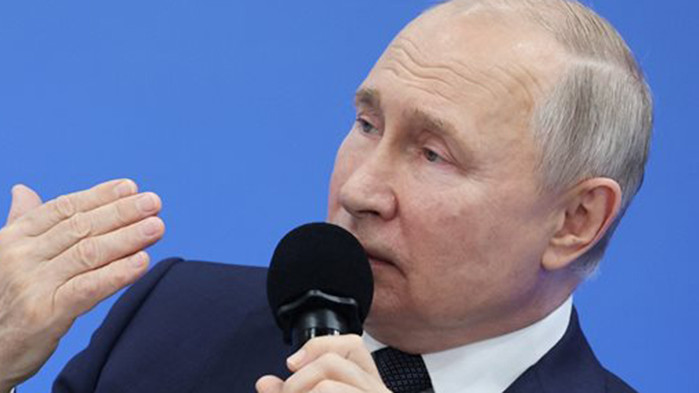 Русия днес е толкова непобедима, колкото е била и по