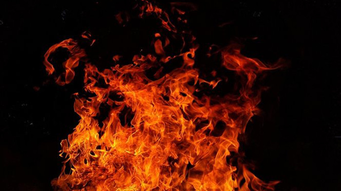 Близо 100 пожара са горели в страната през последното денонощие