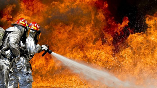 Евакуират две села заради пожар в Свиленградско