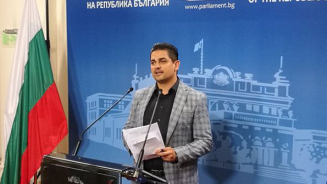 Независимият депутат Радостин Василев ще участва в местните избори Това