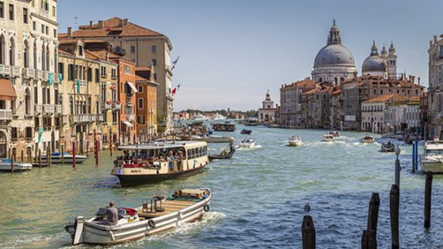 Венеция планира да експериментира с входна такса от 5 евро