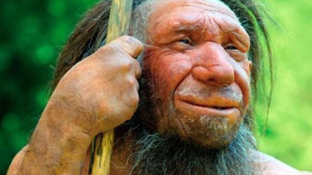 Кост на Хомо сапиенс е открита в пещера във Франция, обитавана от неандерталци преди 40 000 г.