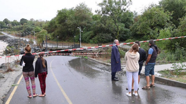 Бедственото положение в община Царево засега остава в сила  съобщава bTV