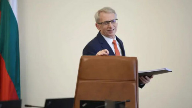 Премиерът Николай Денков коментира темата с отпадането на забраната за