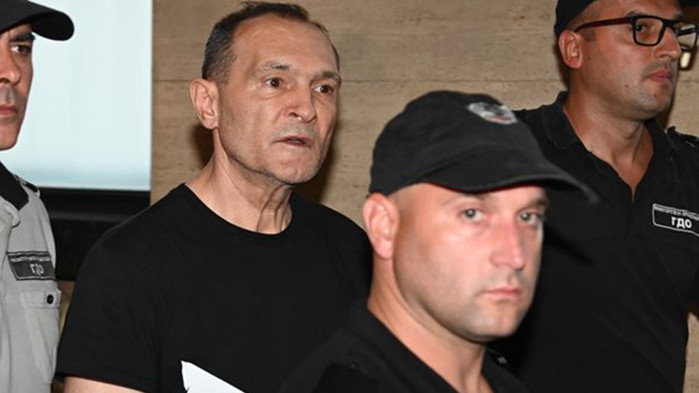Намалиха гаранцията на Божков от 1,5 млн. лв. на 500 хиляди по делото за пране на пари и антиките