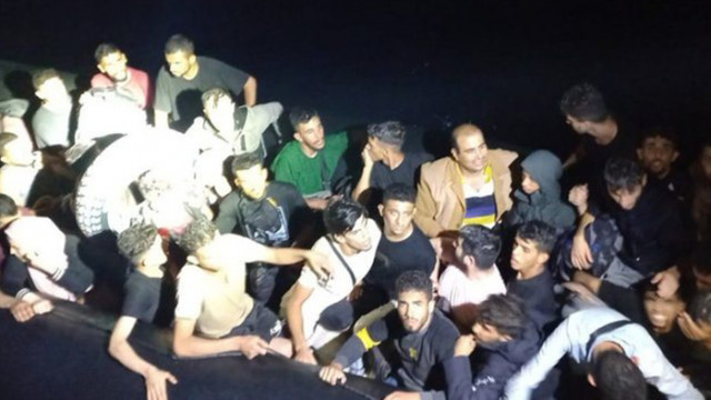 Притокът на мигранти към Лампедуза намаля вчера и италианските власти
