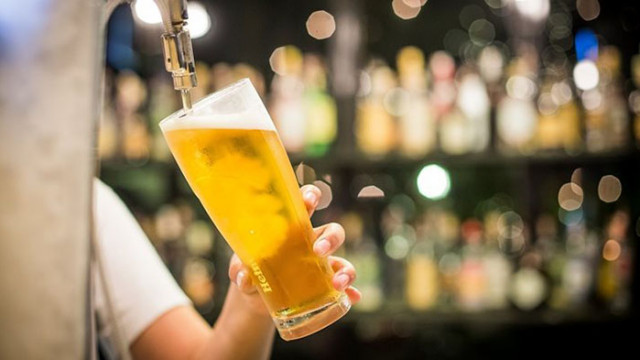 Прочутият германски фестивал на бирата Октоберфест беше тържествено открит в