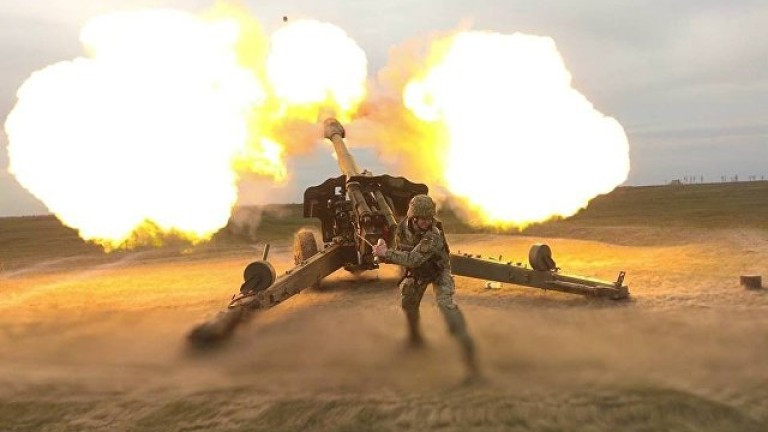 Русия твърди, че петима цивилни са загинали, а един е