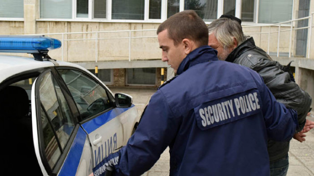 Задържани са двама нередовни шофьори в Добрич, единият е дрогиран