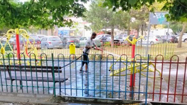 Измиха 55 детски площадки в район „Приморски“