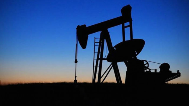 С повишение на цените на петрола стартира новата седмица