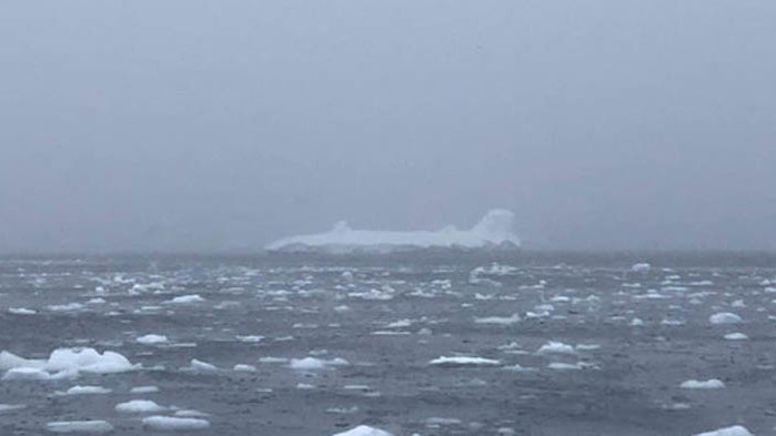Учени: Антарктическият морски лед вероятно е достигнал рекордно нисък зимен максимум