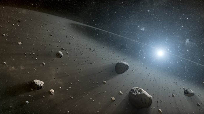 Голяма част от тях остават незабелязани, тъй като отразяват по-малко слънчева светлина 32 хил. астероида, някои от