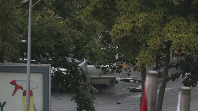 Вчерашният атентат в Анкара и развитията около него са водеща