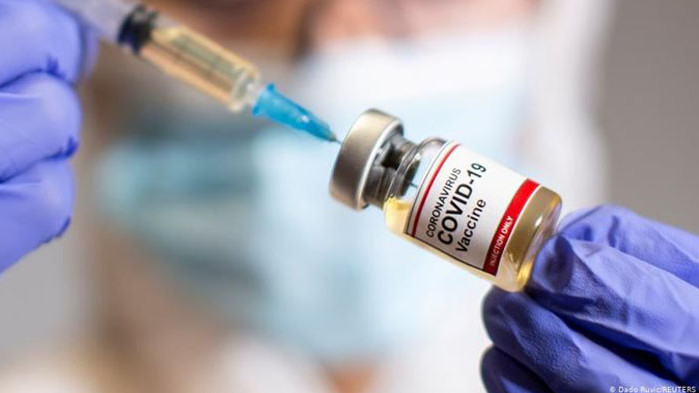 Опашки за имунизация срещу новия щам на COVID-19