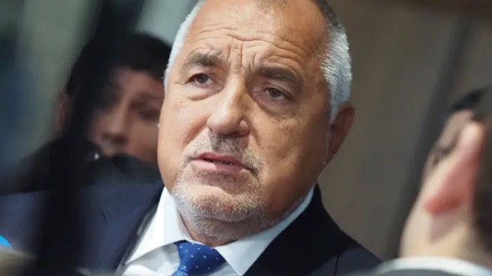 Вчера цял ден депутатите ни са гласували с ПП и