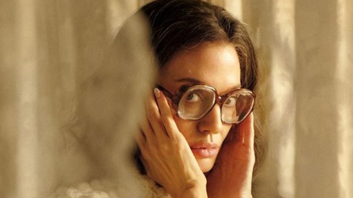 Анджелина Джоли - първи снимки на актрисата като оперната певица