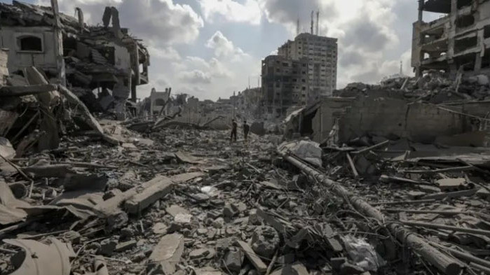 Болниците в Газа са претоварени и изпитват недостиг на лекарства,