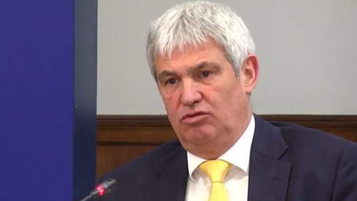 Увеличението на минималната работна заплата е стъпка напред в правилната