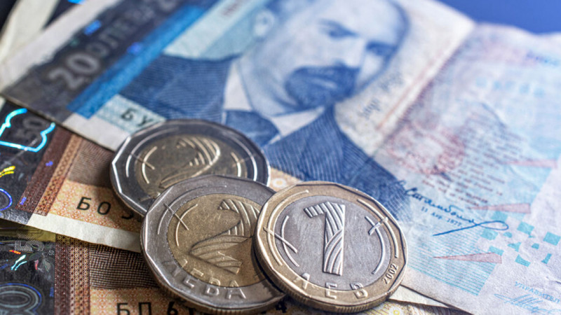 Размерът ѝ ще се повиши с 19,6% Минималната работна заплата