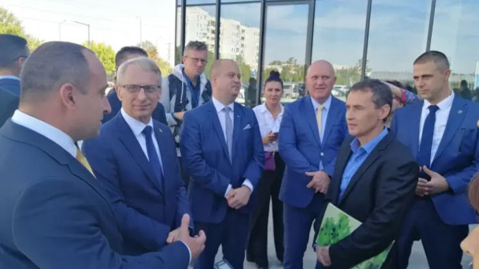 Аргументите за вота на недоверие са напълно измислени, заяви Денков