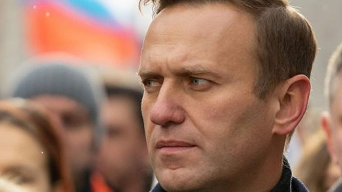 Съюзници на Навални: Следователи претърсиха домовете на трима от адвокатите му