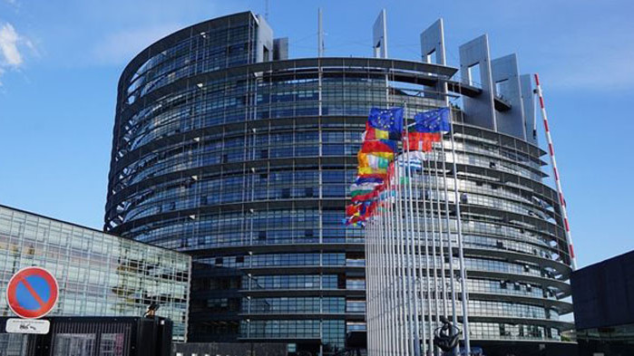 Европейският парламент гласува резолюция за ситуацията в Северно Косово