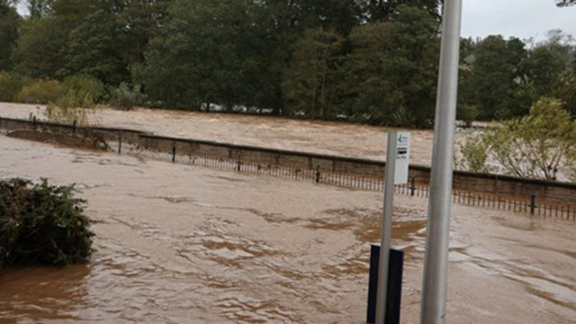 Части от Източна Шотландия са наводнени след като бурята Бабет