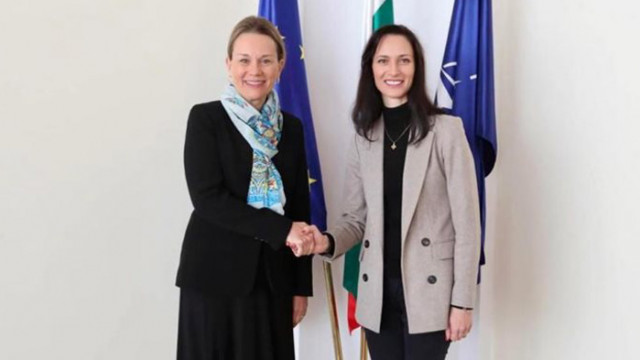 Мария Габриел: България и САЩ са съюзници и стратегически партньори