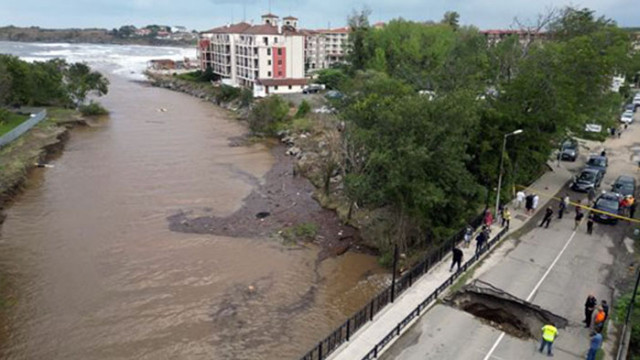 Пострадалите домакинства от наводнението на 5 септември в Царево са