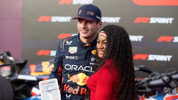 Макс Верстапен Ред Бул) спечели своя трети спринт от началото