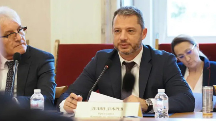 Хранилката на Лукойл“ се оказва много голяма – на нея