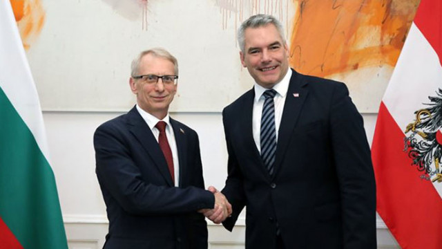 Официалното посещение на българския премиер Николай Денков в Австрия е